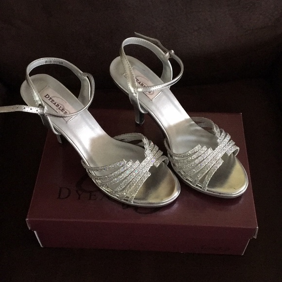 Dyeables Shoes - Dyeables silver heels
